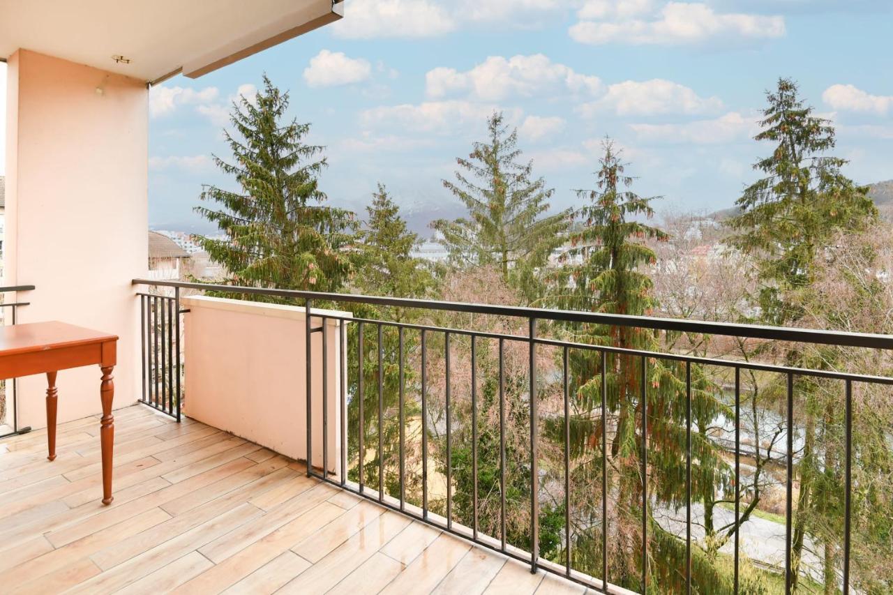 Nice Apartment With Balcony Very Close To The City Center Анси Экстерьер фото