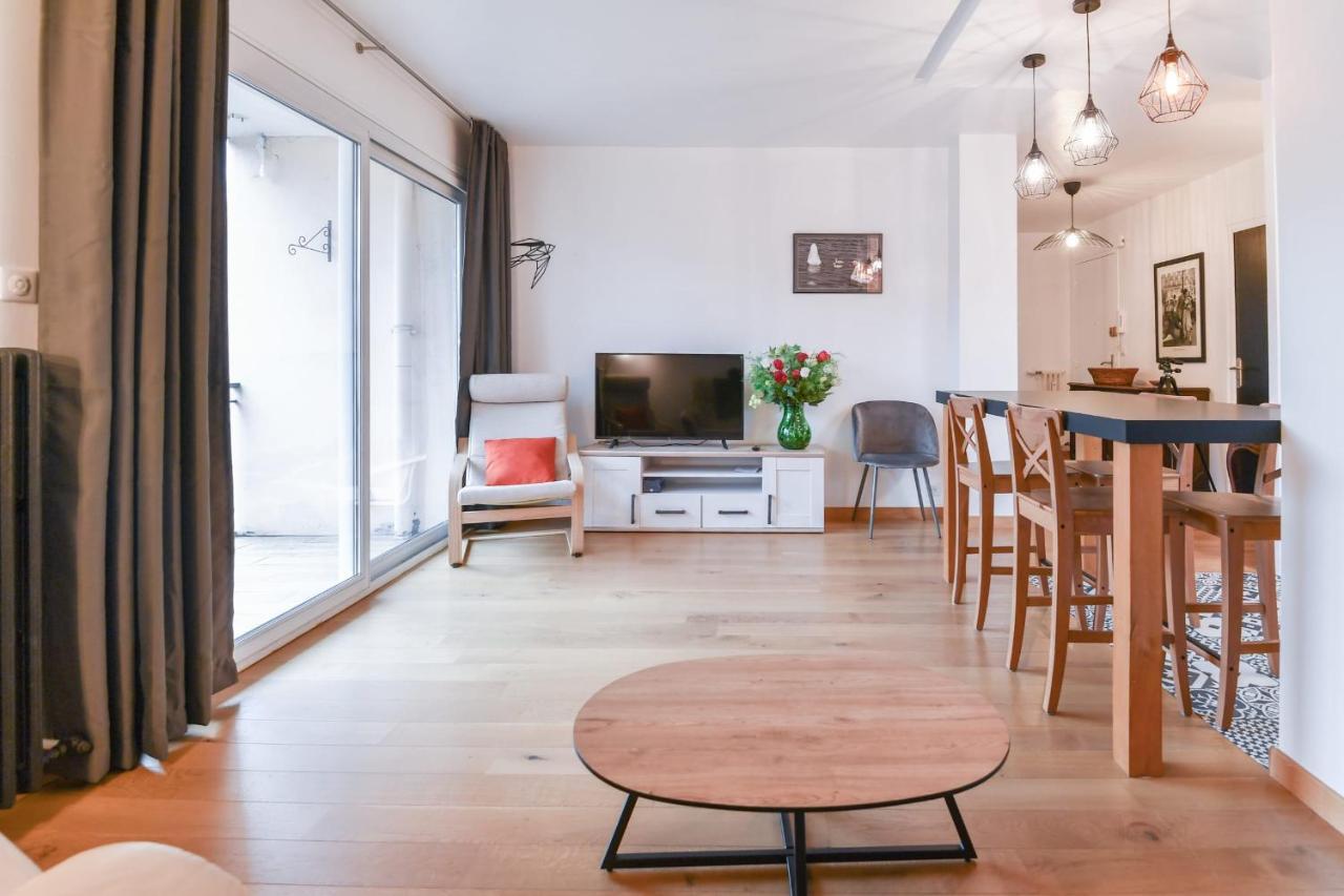 Nice Apartment With Balcony Very Close To The City Center Анси Экстерьер фото