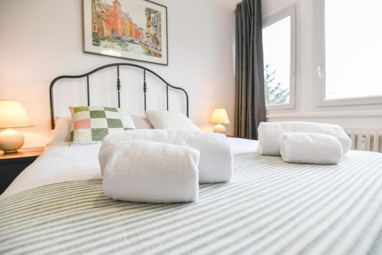 Nice Apartment With Balcony Very Close To The City Center Анси Экстерьер фото